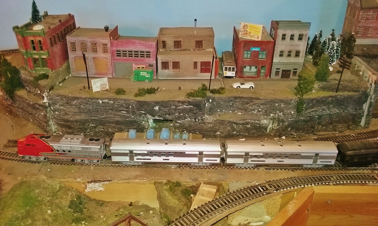 Modular Learning Kit HO Scale Model Railroad Building woo36000