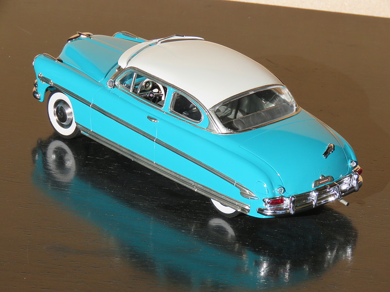 1/25 Scale Plastic Model Car Kits Moebius Models 1/25 Scale 1953