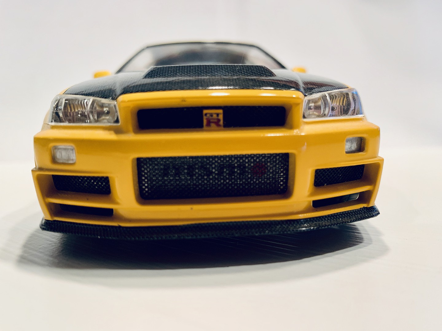 Nismo R34 GT-R Z-Tune Sportscar -- Plastic Model Car Kit -- 1/24 Scale -- # 24282 pictures by odell.js