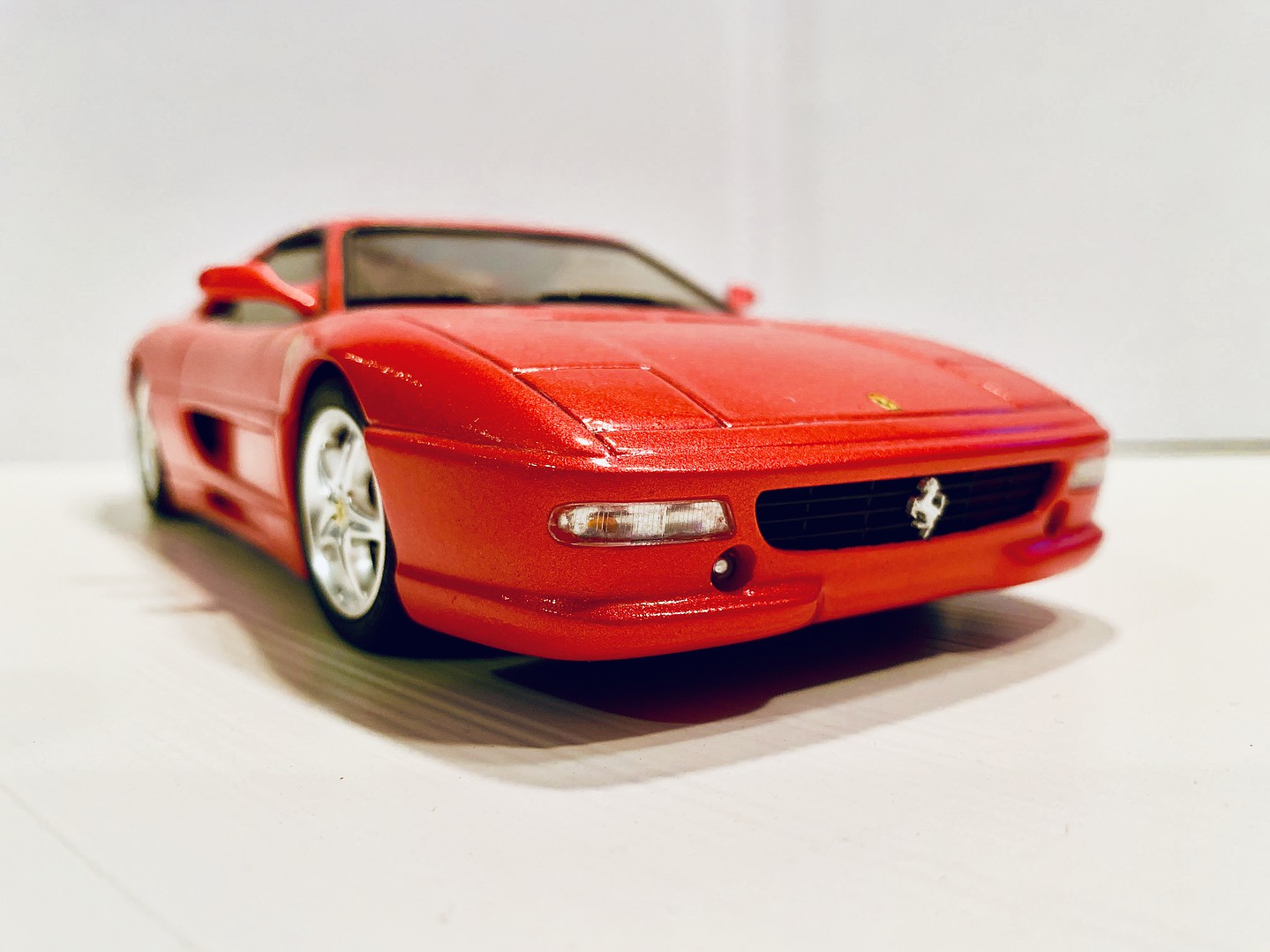 1/24 Ferrari F355 Berlinetta Sports Car Pictures