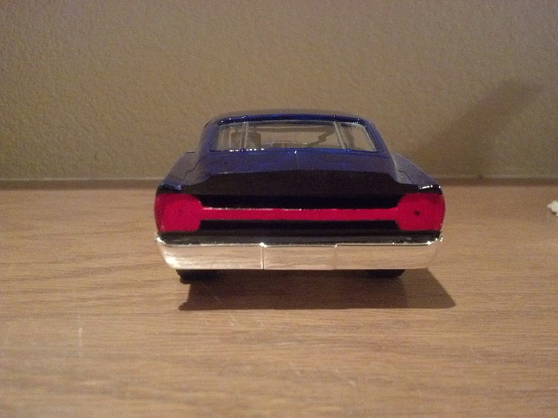 Richard Petty NASCAR Torino Talladega -- Plastic Model Vehicle Kit