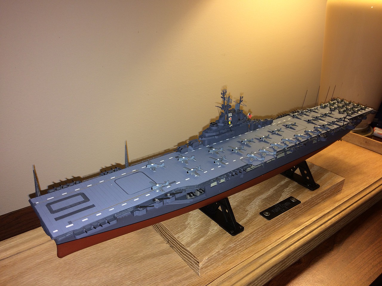 USS Yorktown Military Aircraft Carrier -- Plastic Model Military Ship ...