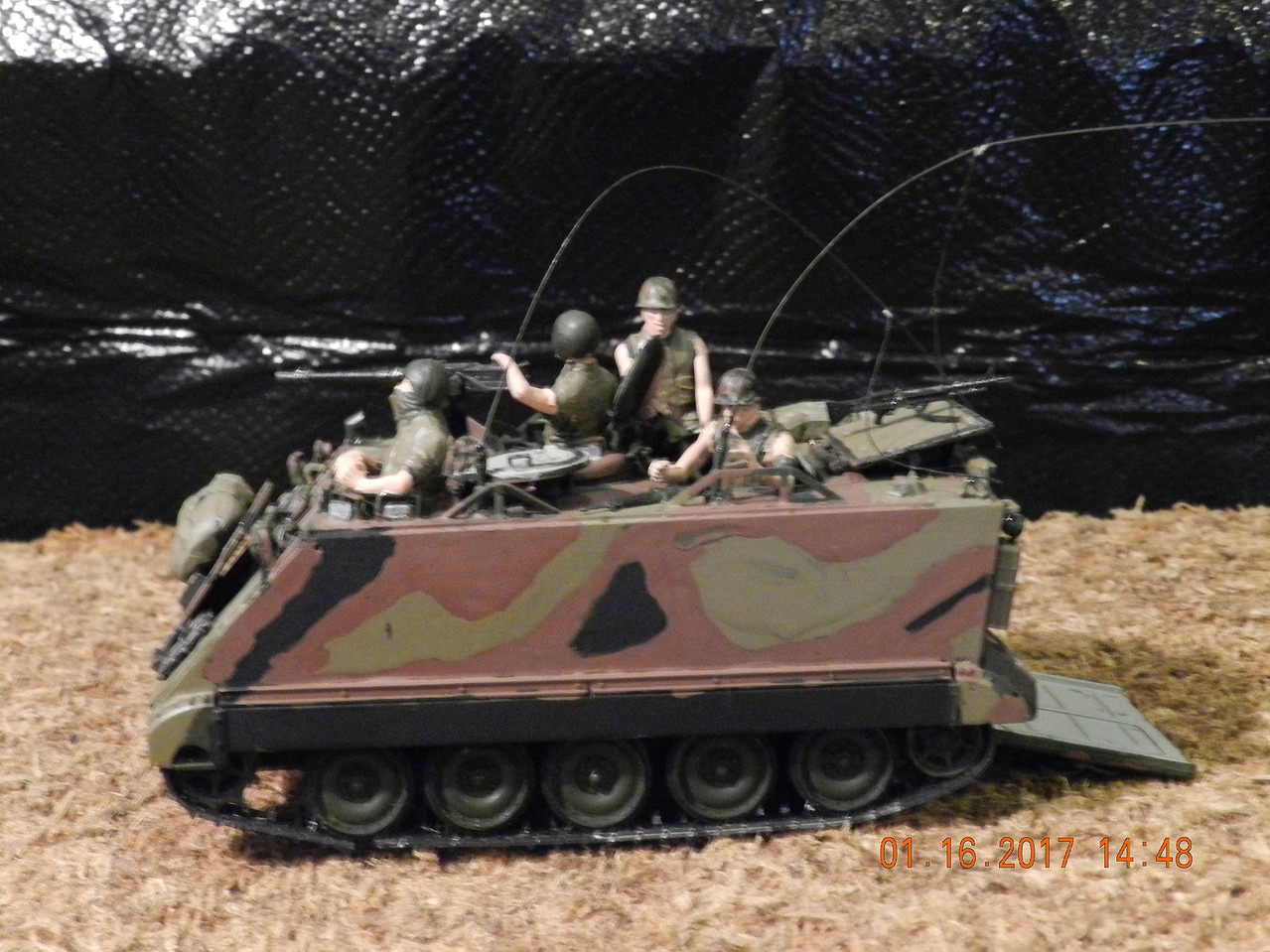 M113A1 Armoured Personnel Carrier -- Plastic Model Military Vehicle ...