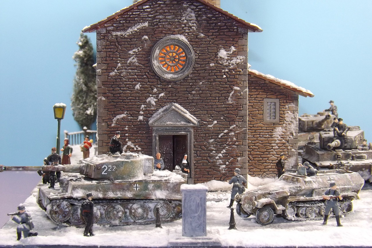 Church Diorama Kit -- Plastic Model Diorama -- 1/72 Scale -- #6174s ...