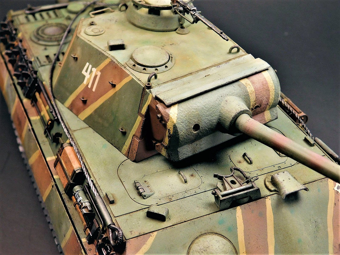 PzKpfw V Panther Ausf G Last Production Tank -- Plastic Model Tank Kit ...