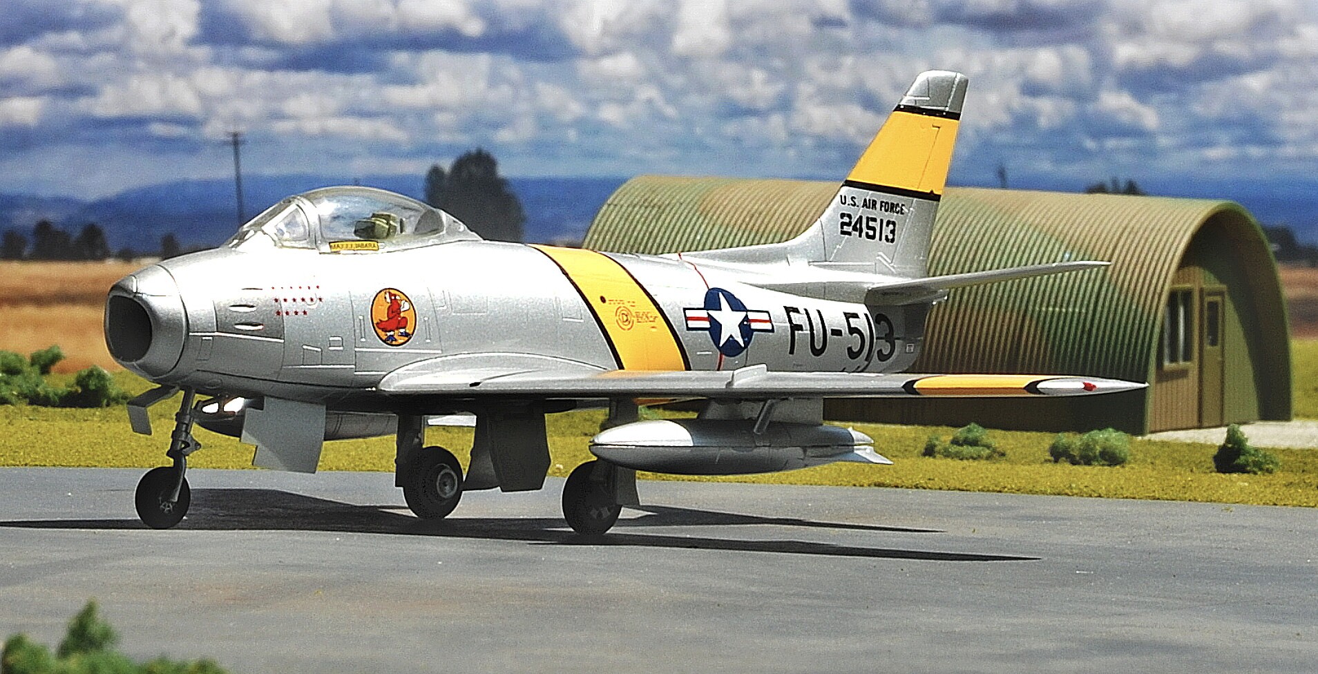 EZ F-86F-30 Sabre -- Plastic Model Airplane Kit -- 1/72 Scale -- #80258 ...