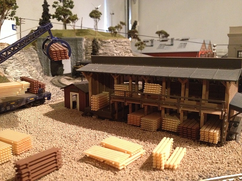 Model lumber store