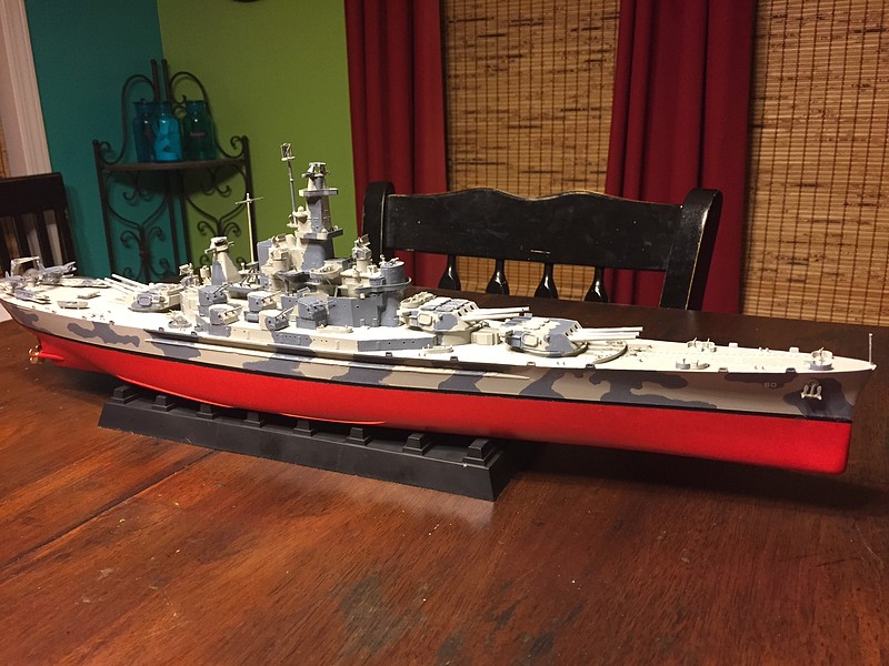 USS Alabama BB-60 Battleship -- Plastic Model Military Ship Kit -- 1/ ...