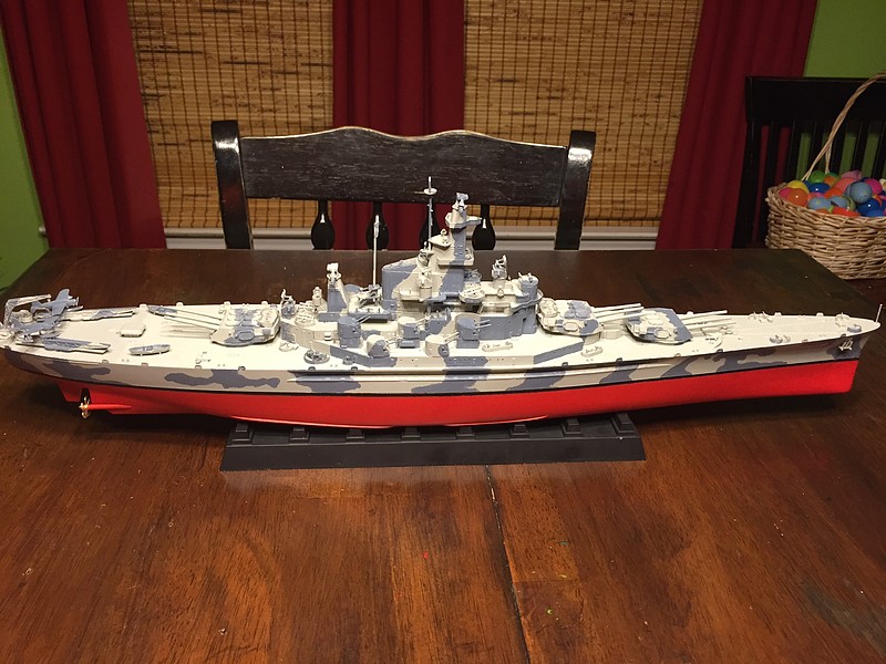 USS Alabama BB-60 Battleship -- Plastic Model Military Ship Kit -- 1/ ...