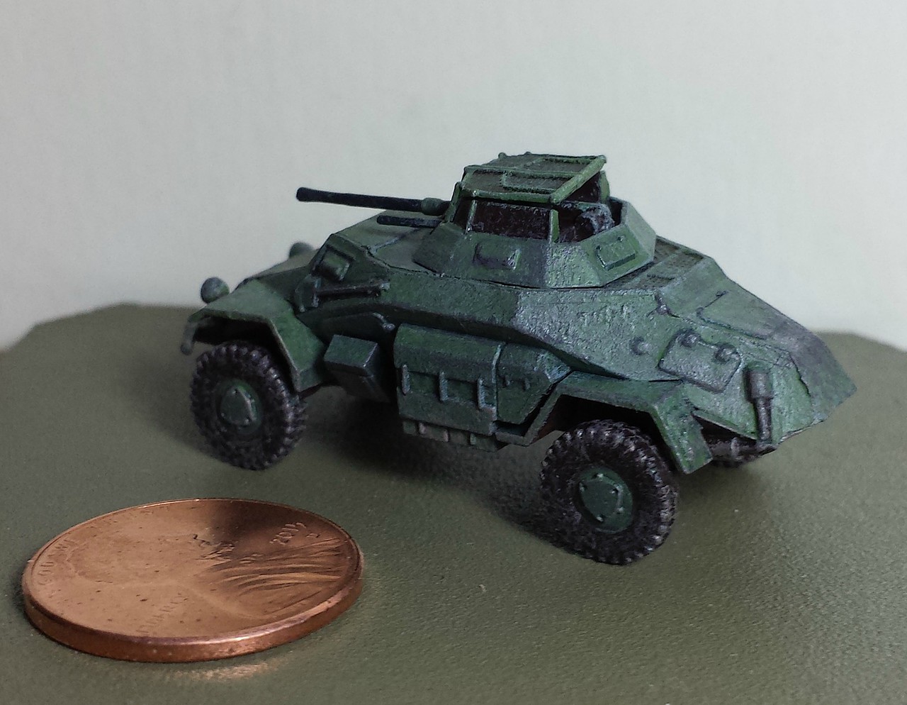 Sd/Kfg/222 German Reconnaissance Armored Car -- Plastic Model Military ...