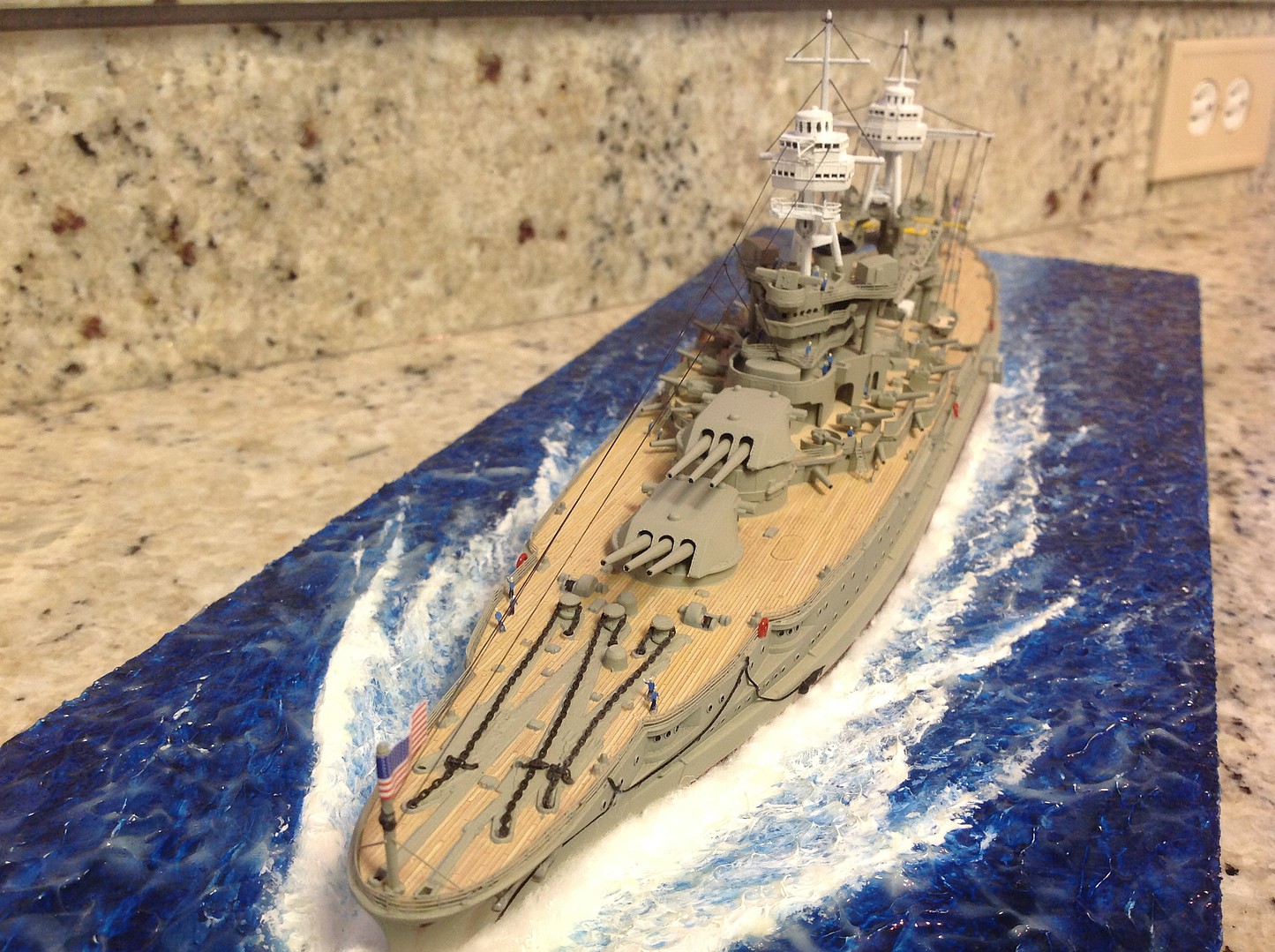 Revell USS Arizona (BB-39) - Tamiya - iModeler