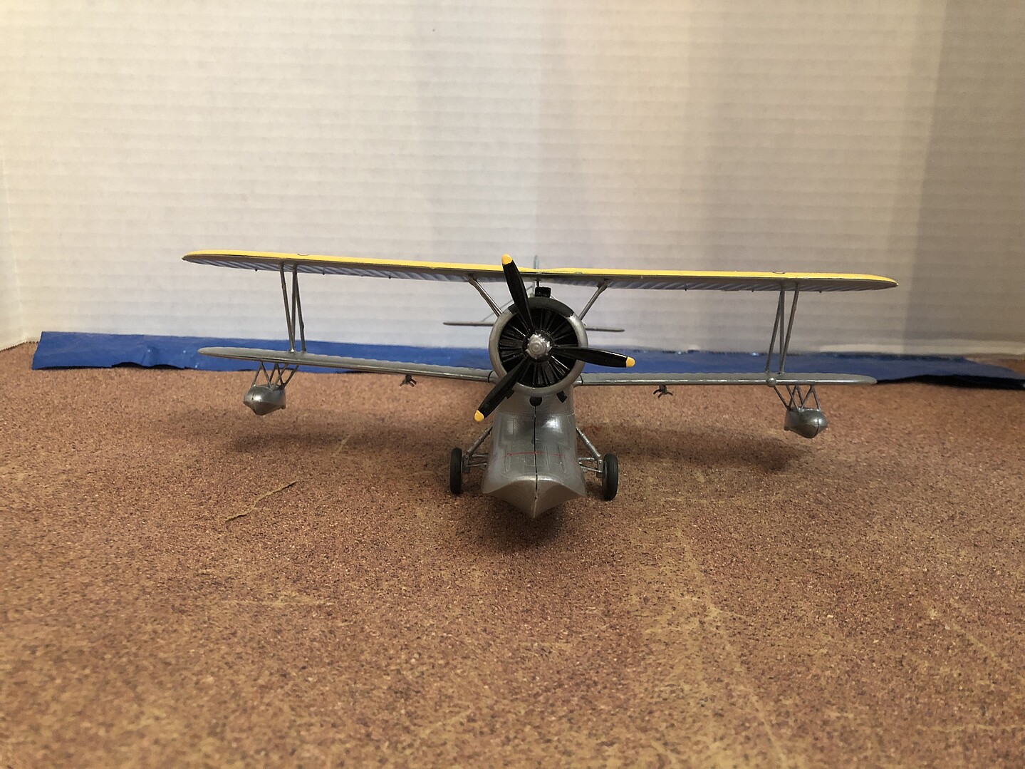Grumman J3F-5 Duck Seaplane -- Plastic Model Airplane Kit -- 1/48 Scale ...