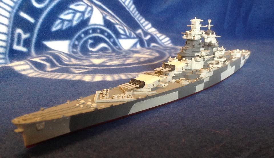 Shipyard 700022 1/700 Wood Deck French Battleship Richelieu for Trumpeter