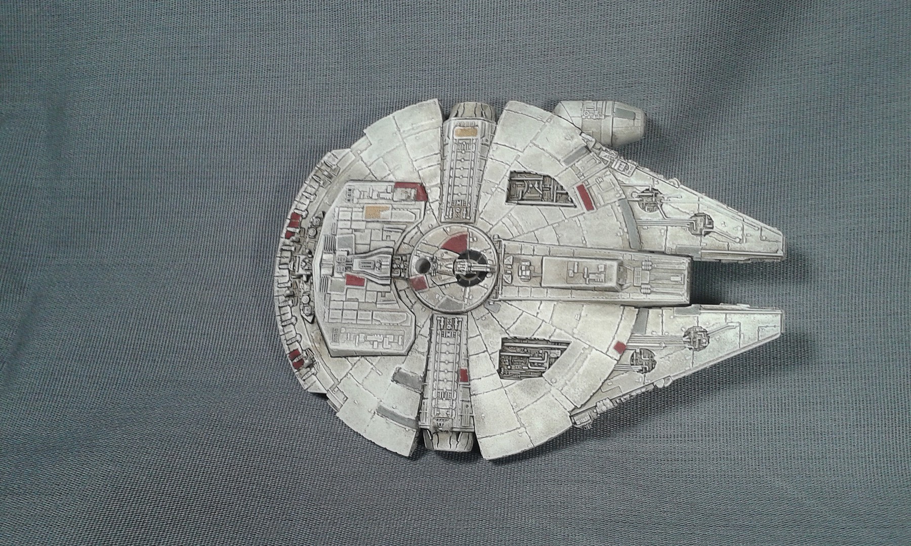 015 Millennium Falcon Empire Strike Back Star Wars pictures by rogue1164