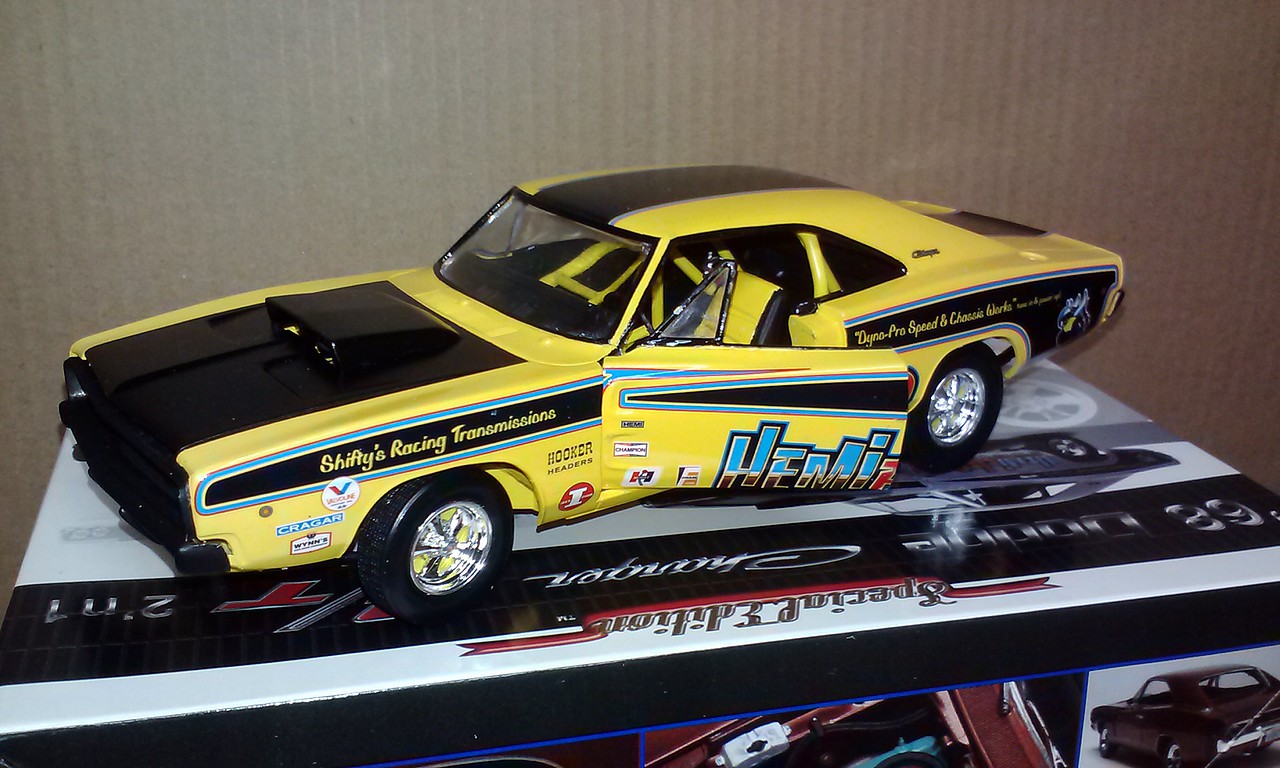 dodge charger scale model