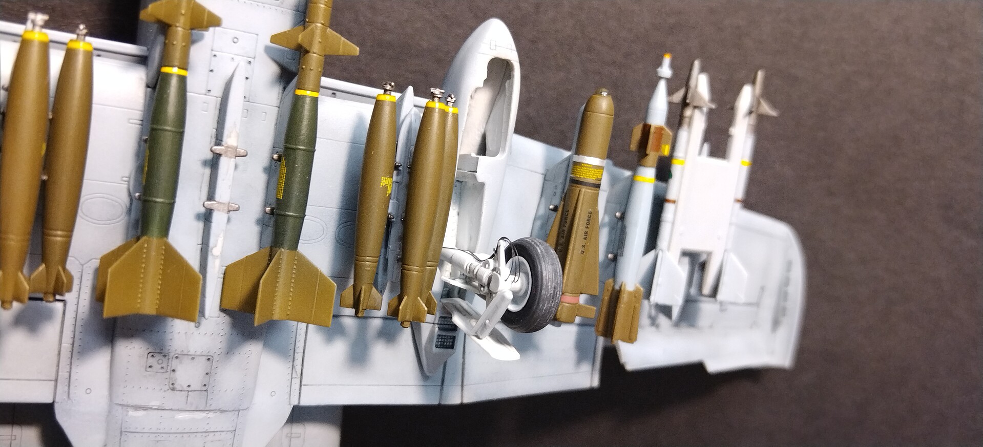 A-10 Thunderbolt II ''Gulf War'' -- Plastic Model Airplane Kit