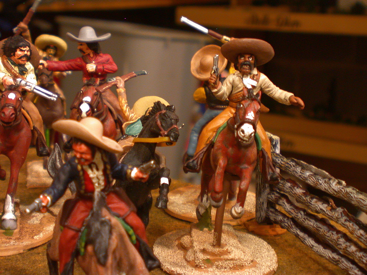 Steve Weston's Mounted Mexican Bandits Playset (8) Pictures