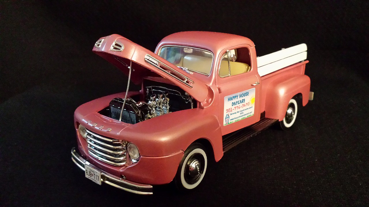 1950 Ford Pickup 2'n 1 Plastic Model Truck Kit 1/25 Scale