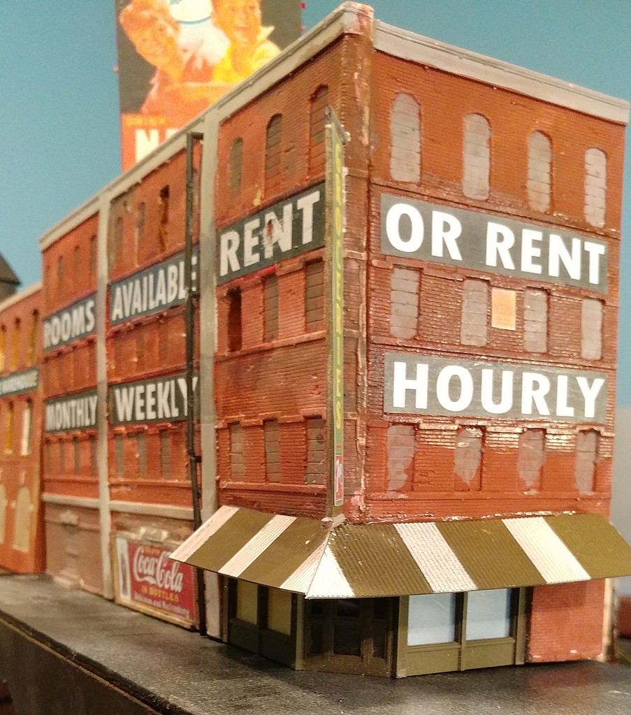 Gallery Pictures Downtown-Deco Front Street Flat Kit HO Scale Model ...