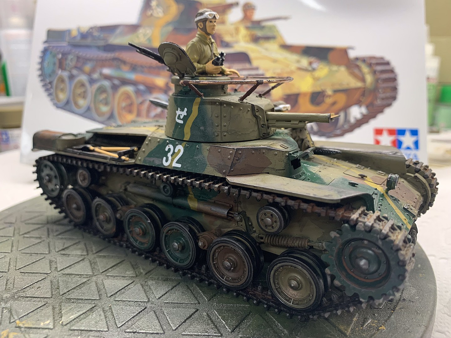 Japanese Tank Type 97 Plastic Model Military Vehicle Kit 1/35