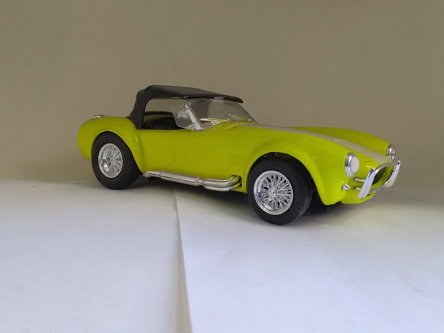 Shelby Cobra 427SC Sports Car Plastic Model Car Kit 1 24 Scale