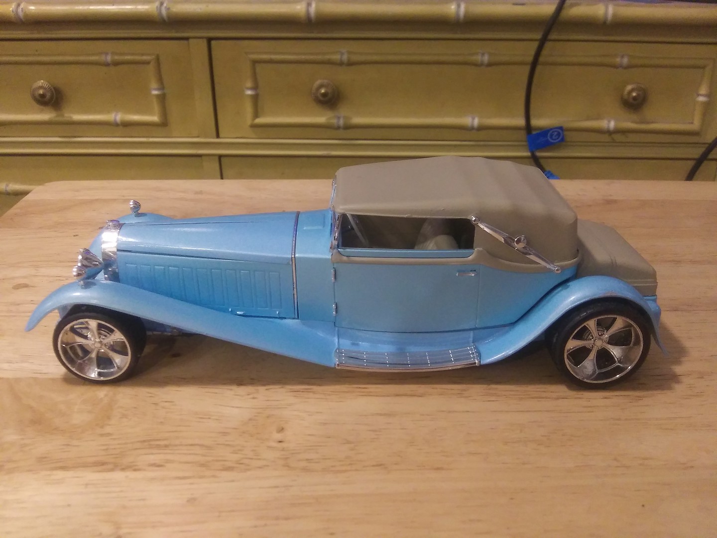 bugatti model car kits