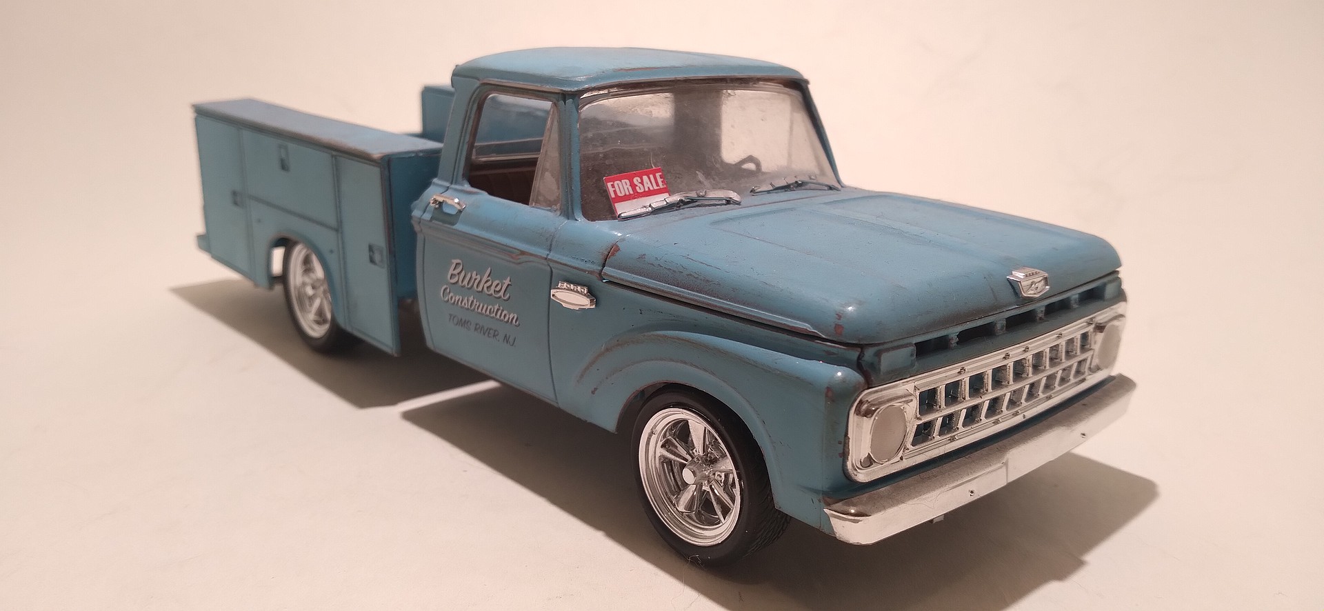 1967 Ford F100 Service Bed Pickup Truck -- Plastic Model Vehicle Kit ...