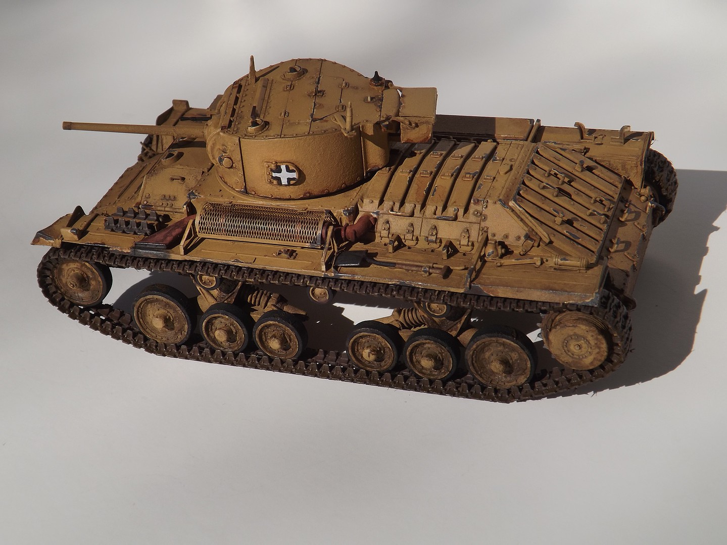 British Infantry Tank Mk.III Valentine Plastic Model Military