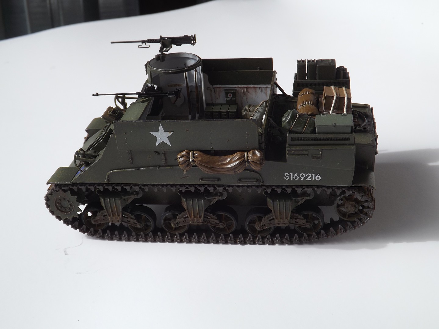 ITALERI: 1/35 KANGAROO