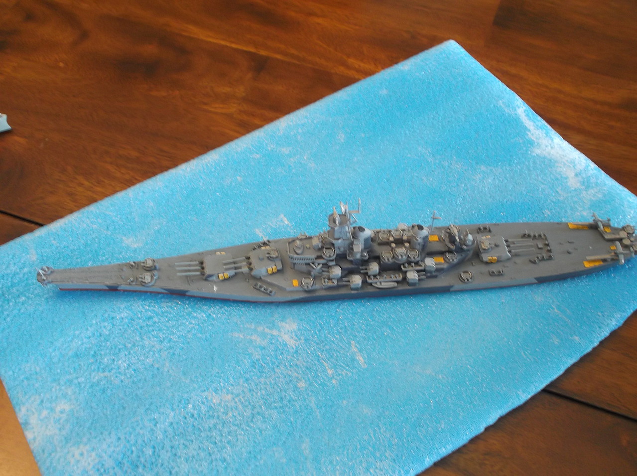 Gallery Pictures Tamiya USS IOWA BB-61 Battleship Boat Plastic Model ...