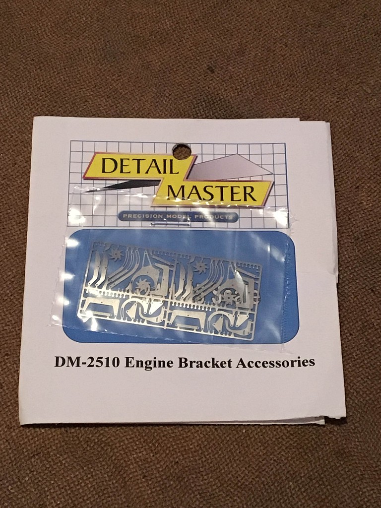 Detail Master Engine Accessory Brackets #1 Plastic Model Vehic 673409025402 