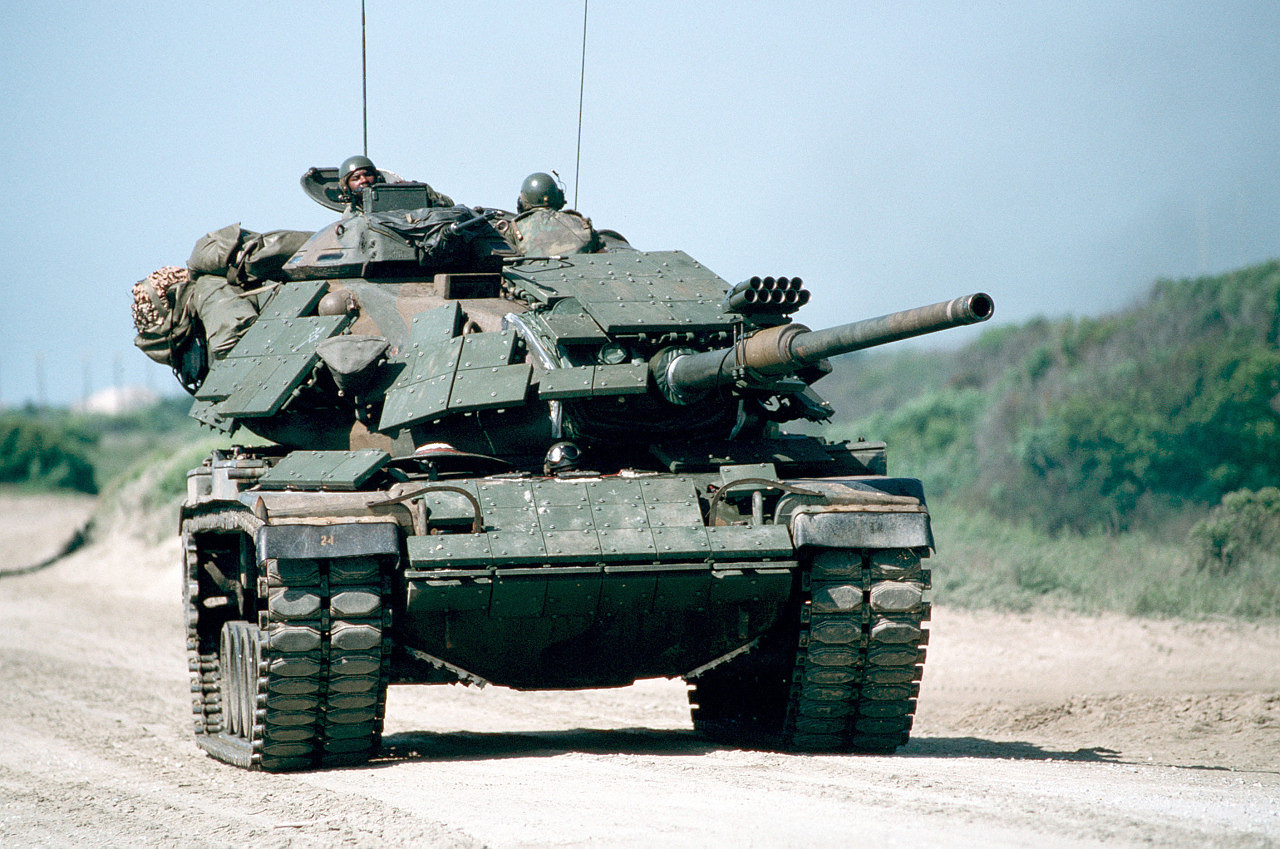 forces of valor 1:32 scale, us marine m60a1 patton tank, kuwait 1991 nib